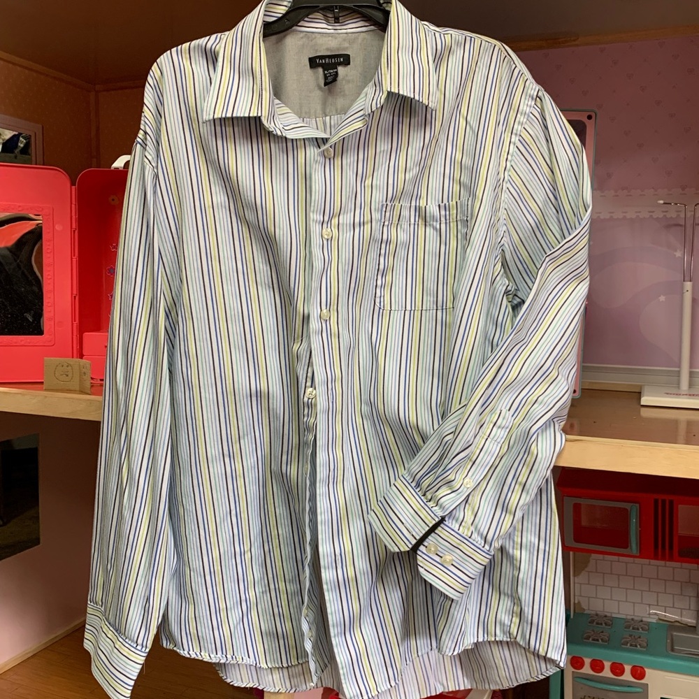 Van Heusen men’s button down long sleeve top